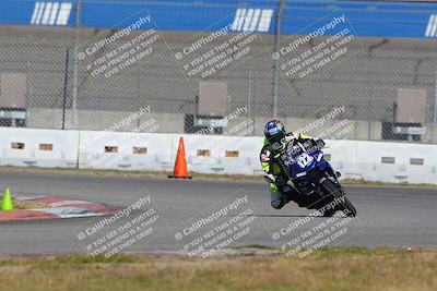 media/Nov-26-2022-Fastrack Riders (Sat) [[b001e85eef]]/Level 3/Session 3 Outside Turn 9/